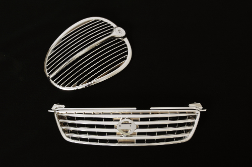 自動車フロント部品の6価クロムめっき